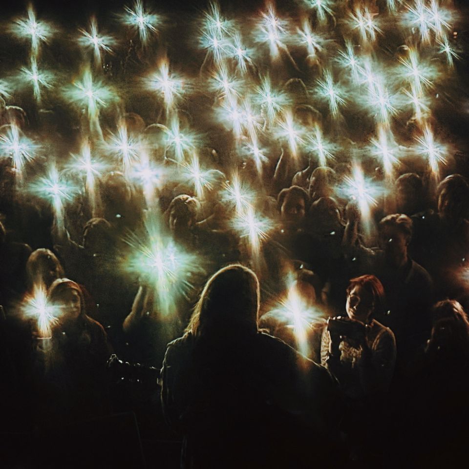 нежность на бумаге — комета